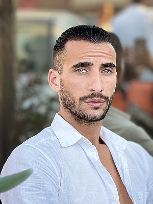 @zouglou94
