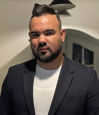 amine30