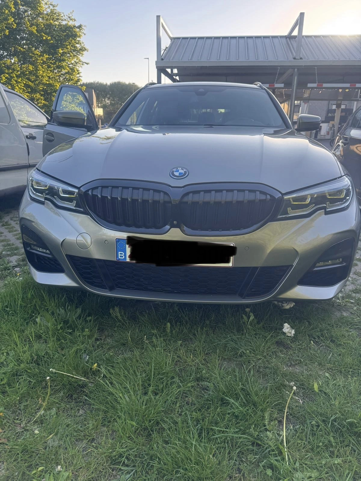 BMW 330e touring 2022