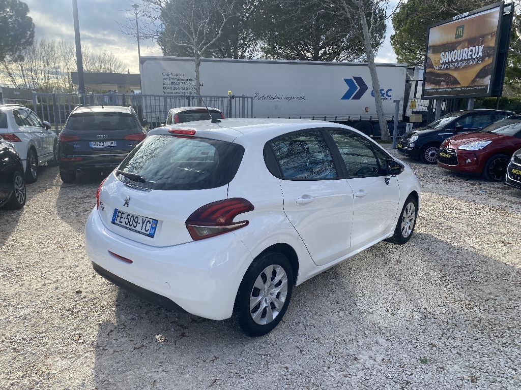 Peugeot 208 1.2 68ch Like