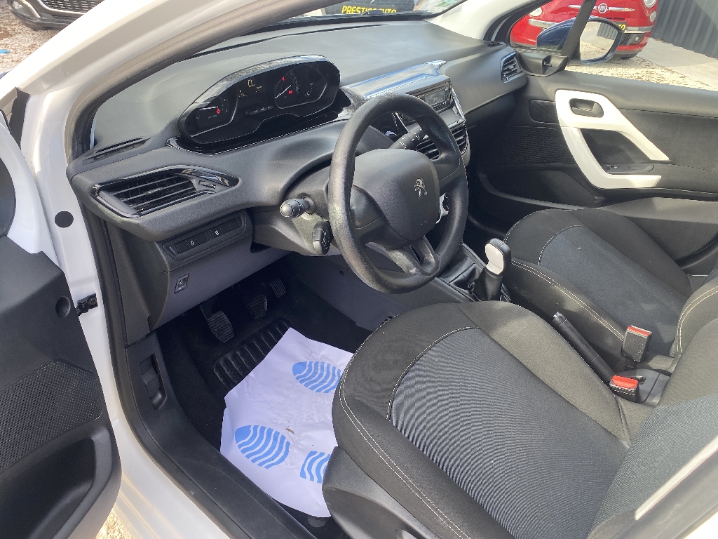 Peugeot 208 1.2 68ch Like
