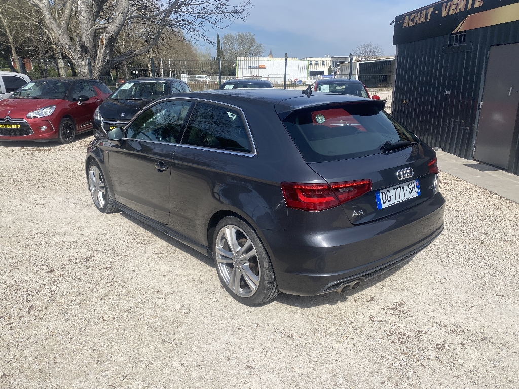 Audi A3 2.0 TDI 150 S line BVA DISTRI OK