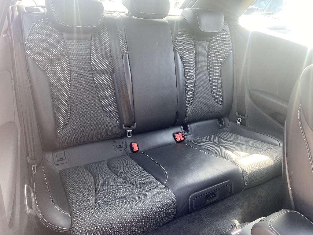 Audi A3 2.0 TDI 150 S line BVA DISTRI OK