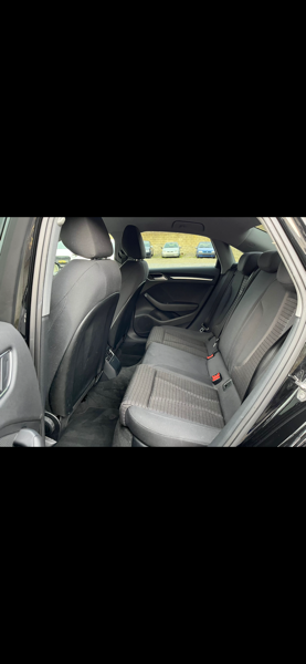 Audi A3 III (2) BERLINE 1.6 TDI 115 DESIGN S TRONIC 7