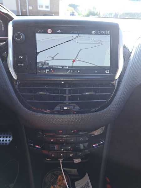 Peugeot 2008 FULL OPTION 1.5 Diesel