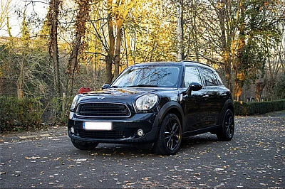 Mini Countryman II (2) ONE 102 BV6