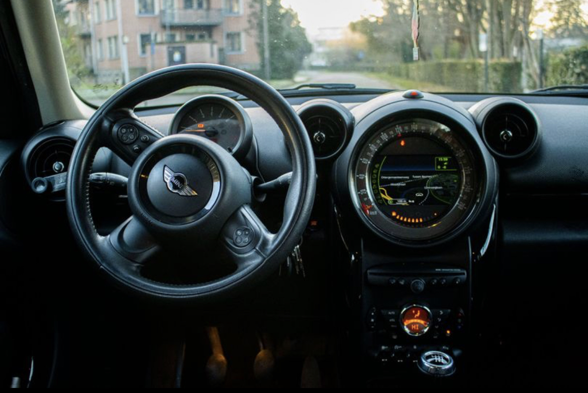 Mini Countryman II (2) ONE 102 BV6