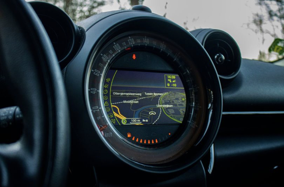 Mini Countryman II (2) ONE 102 BV6