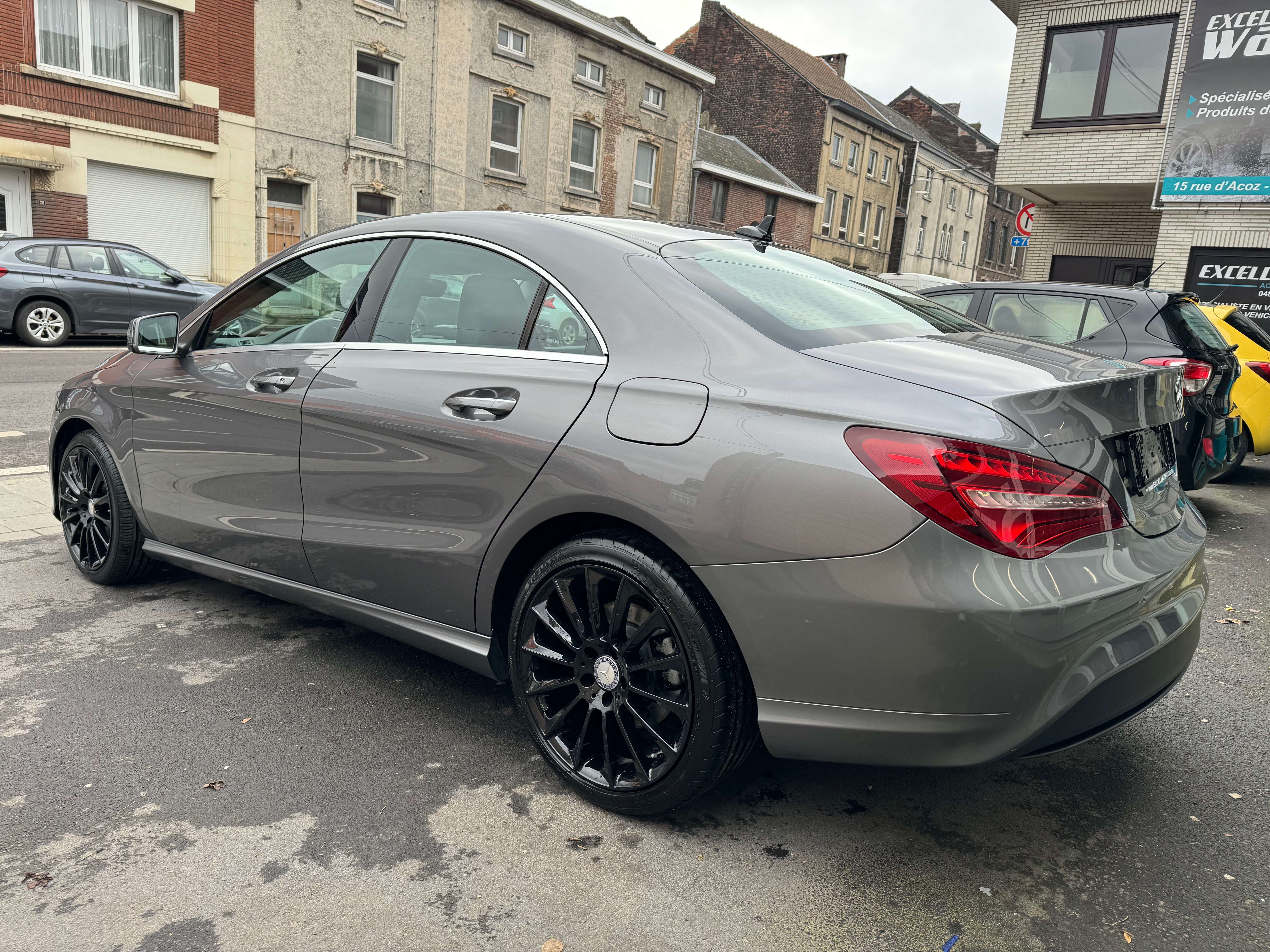 Mercedes-Benz CLA 180 d Pack- Sport Gps Camera Cuir Led Jante Euro6b