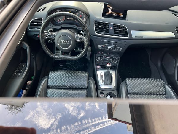 Audi RS Q3 Audi RS Q3 quatro 2L TFSI 340cv toutes options