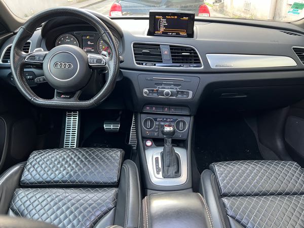 Audi RS Q3 Audi RS Q3 quatro 2L TFSI 340cv toutes options