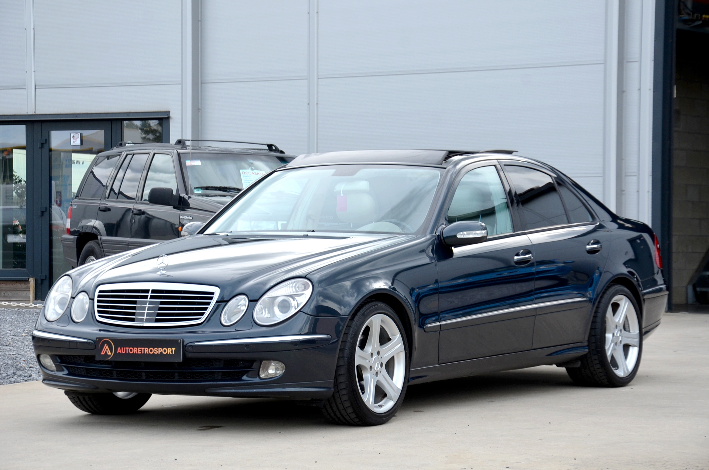 Mercedes-Benz Classe E 270 CDI Avantgarde Extra VOLL _ VENDU ✅