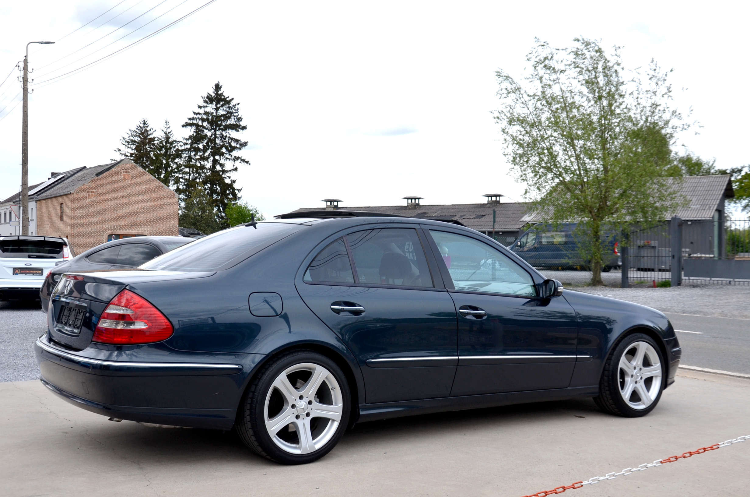 Mercedes-Benz Classe E 270 CDI Avantgarde Extra VOLL _ VENDU ✅