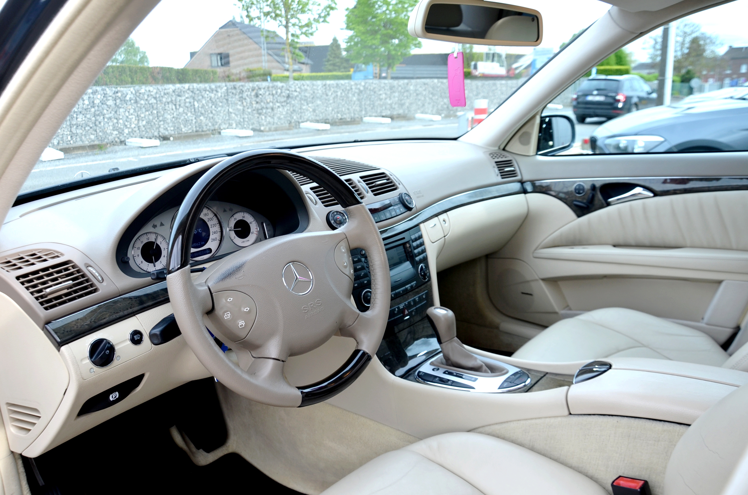 Mercedes-Benz Classe E 270 CDI Avantgarde Extra VOLL _ VENDU ✅