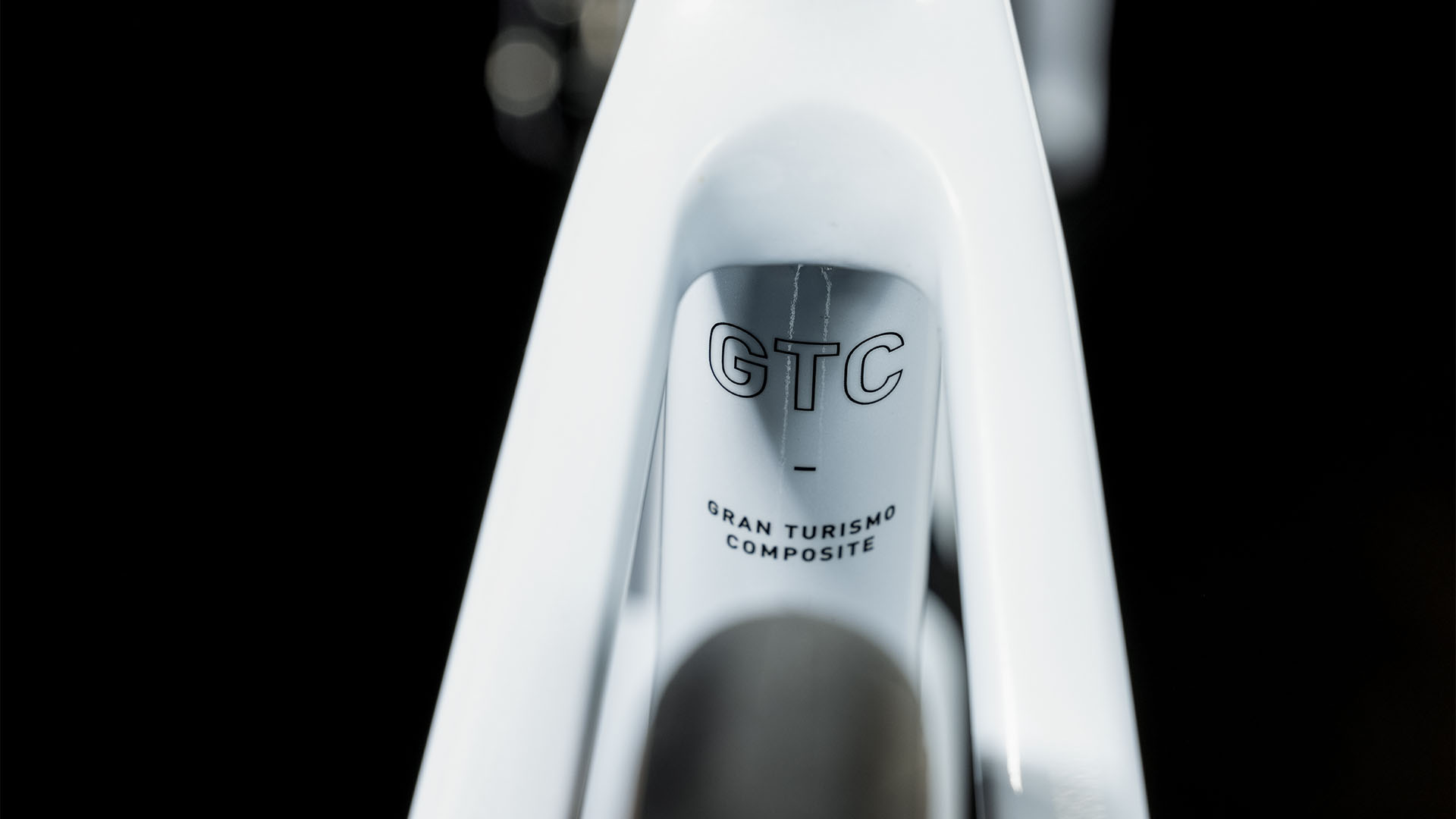 Cube Attain Gtc Race Flashwhite N Black