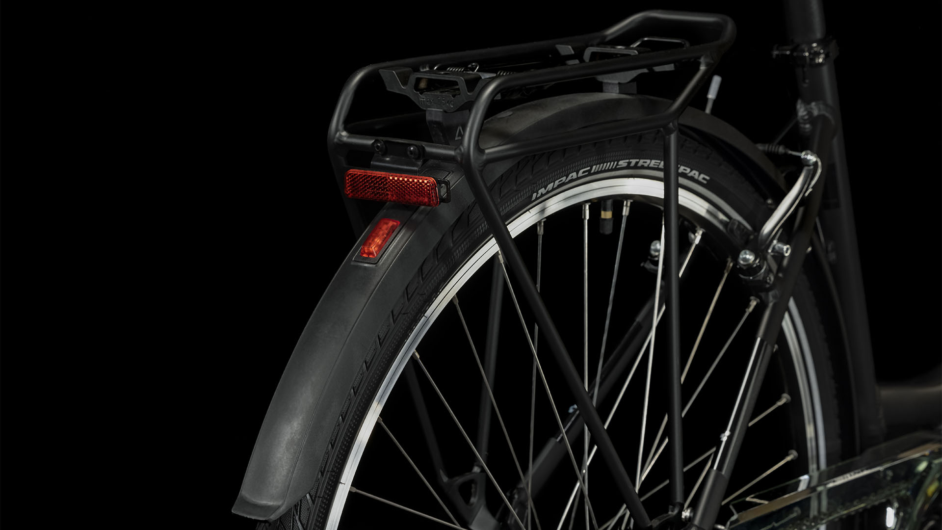Cube Touring Black N Metal