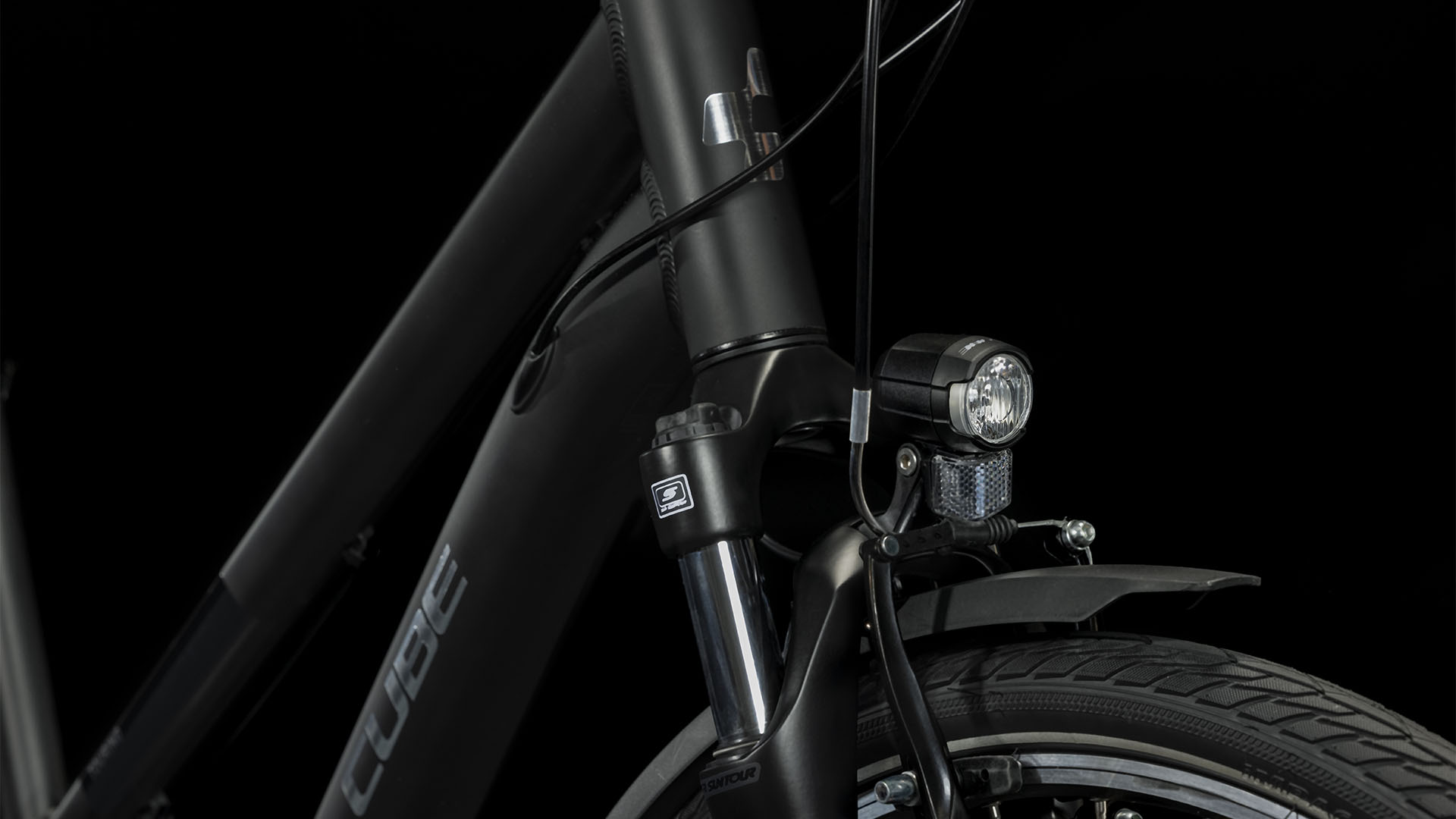 Cube Touring Black N Metal