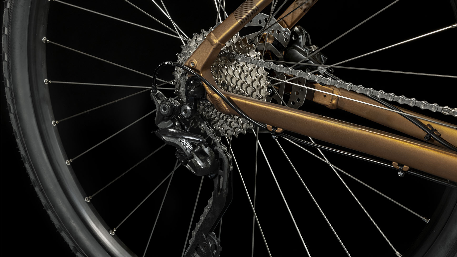 Cube Nature Pro Gold N Black