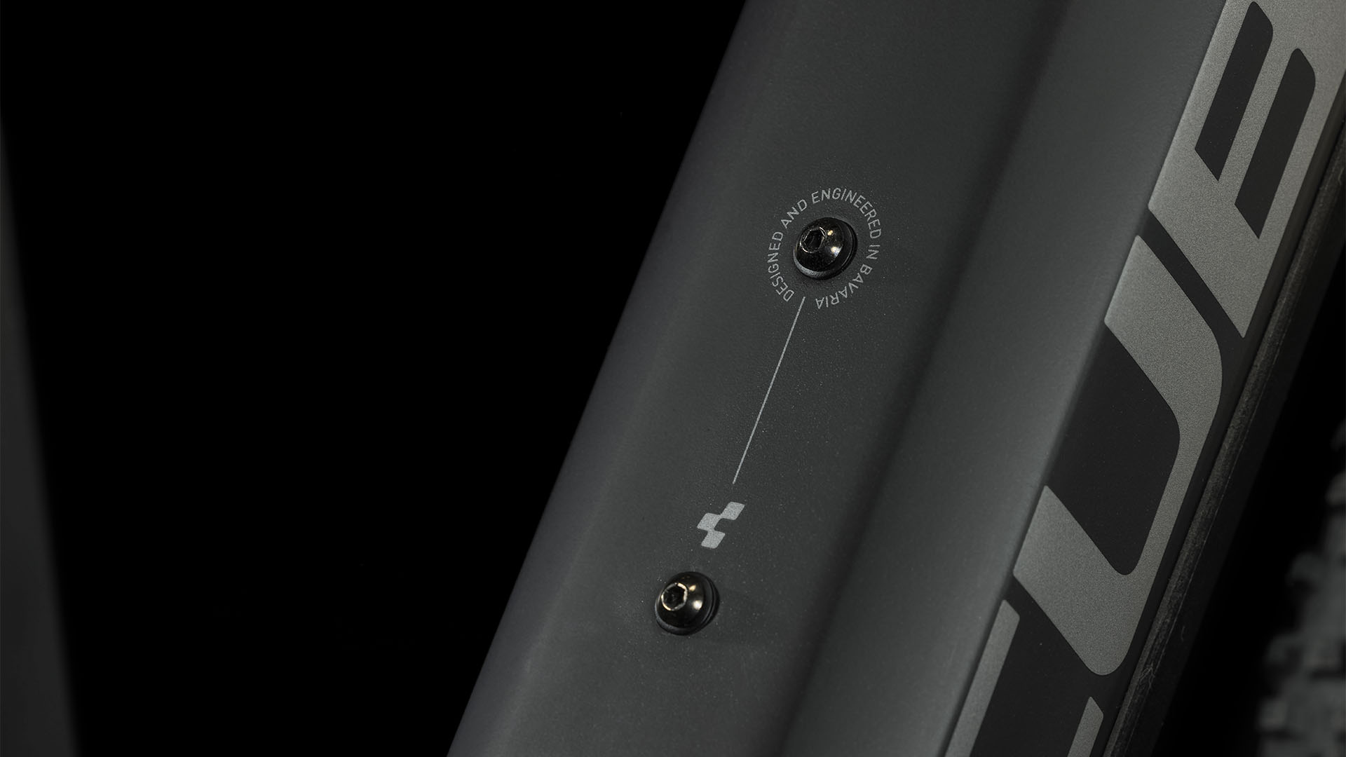 Cube Reaction Hybrid Performance 625 Black N Grey
