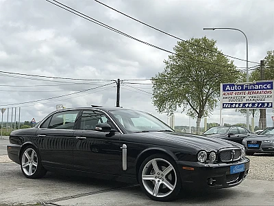 Jaguar Xj 2.7 V6 D BI-TURBO - 1ère main -/ Carnet AGENT JAGUAR /-