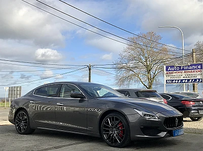 Maserati Quattroporte 3.0 V6 TURBO DIESEL -/ GRANSPORT /-