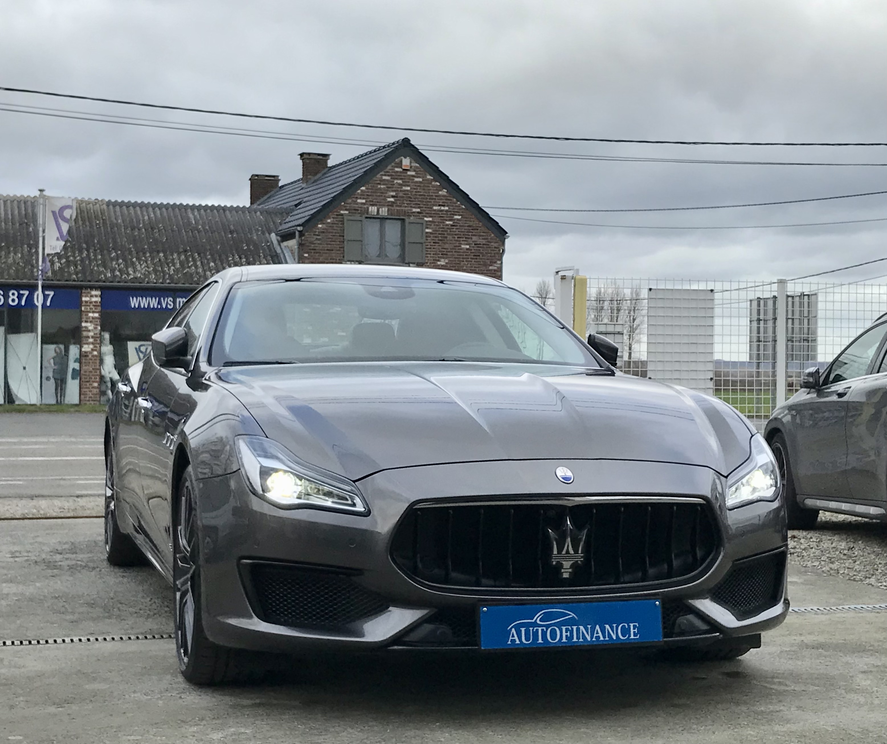 Maserati Quattroporte 3.0 V6 TURBO DIESEL -/ GRANSPORT /-