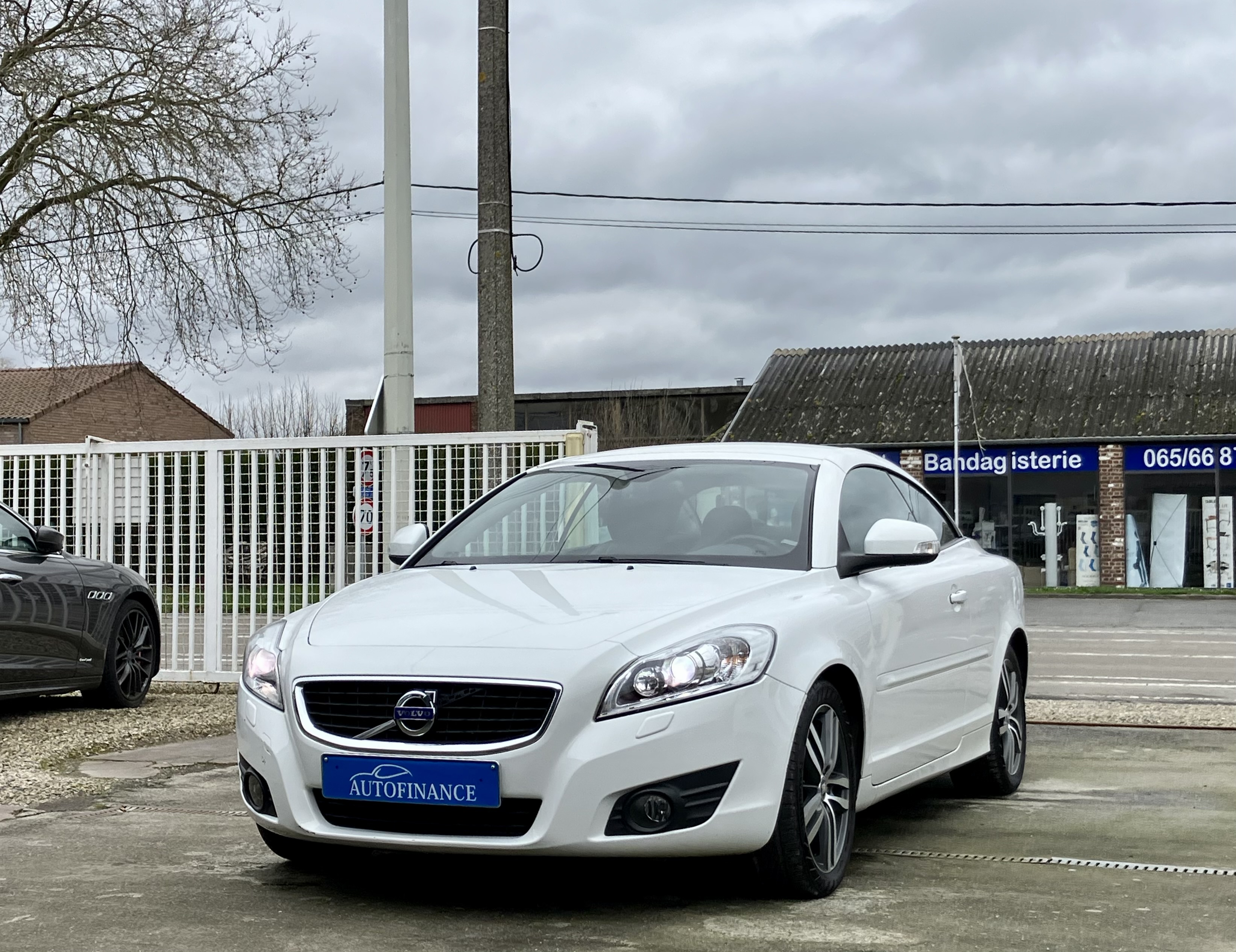 Volvo C70 -/// Vendu ///-