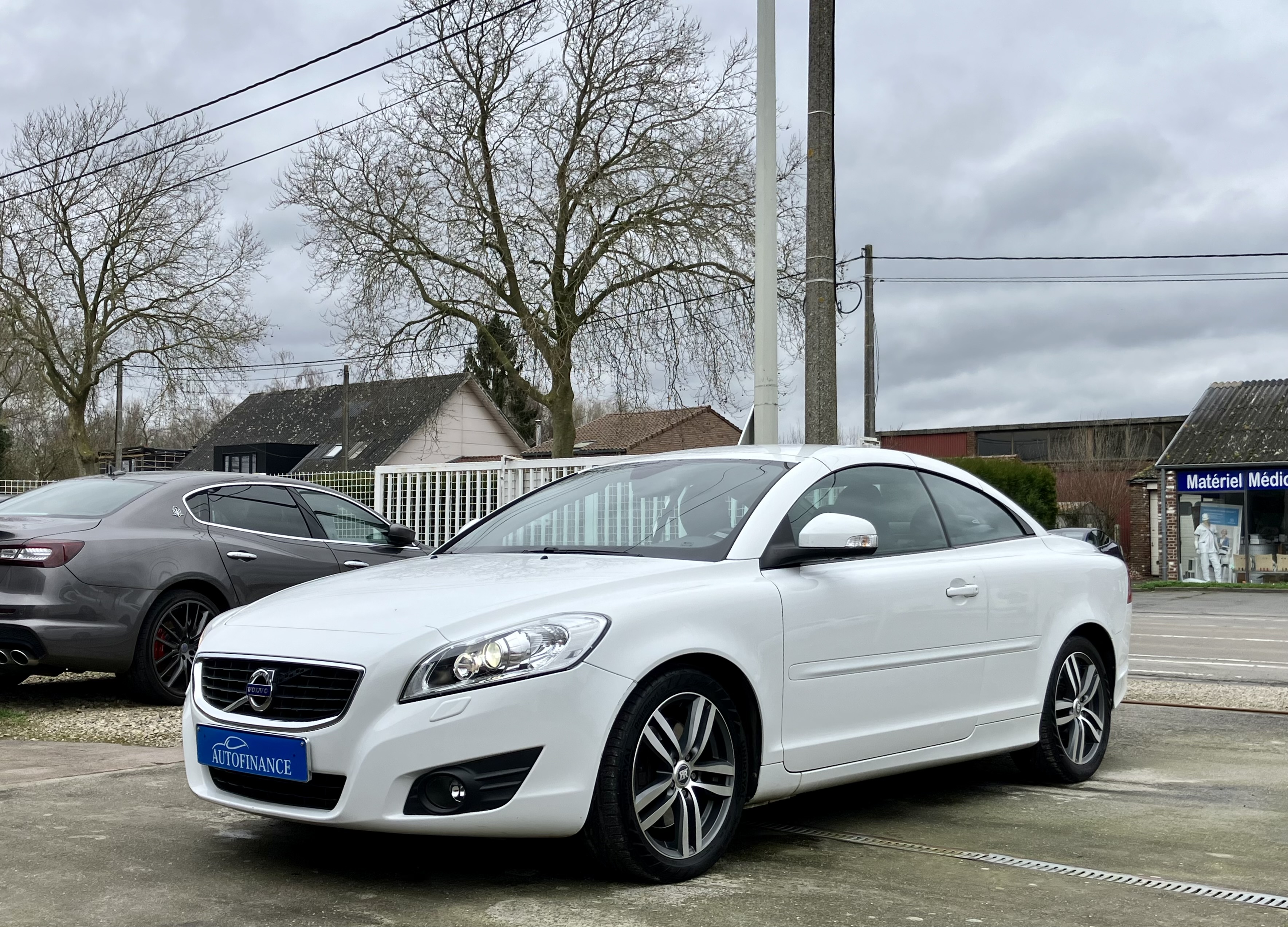 Volvo C70 -/// Vendu ///-