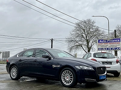 Jaguar Xf 2.0D -1ère main - Apple CarPlay - GPS - Caméra - Xénon/LED-