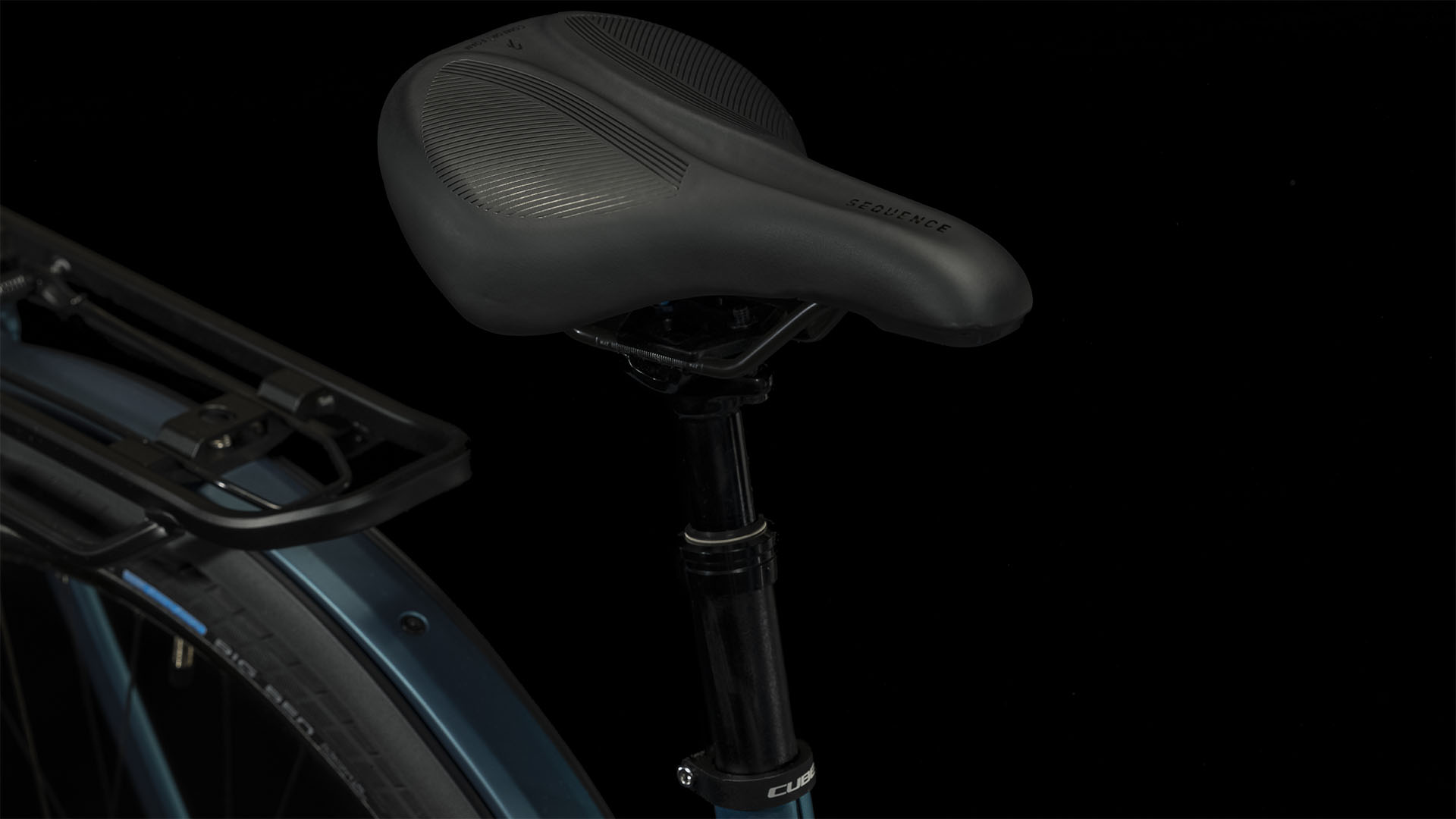 Cube Kathmandu Hybrid One 625 Blue N Black