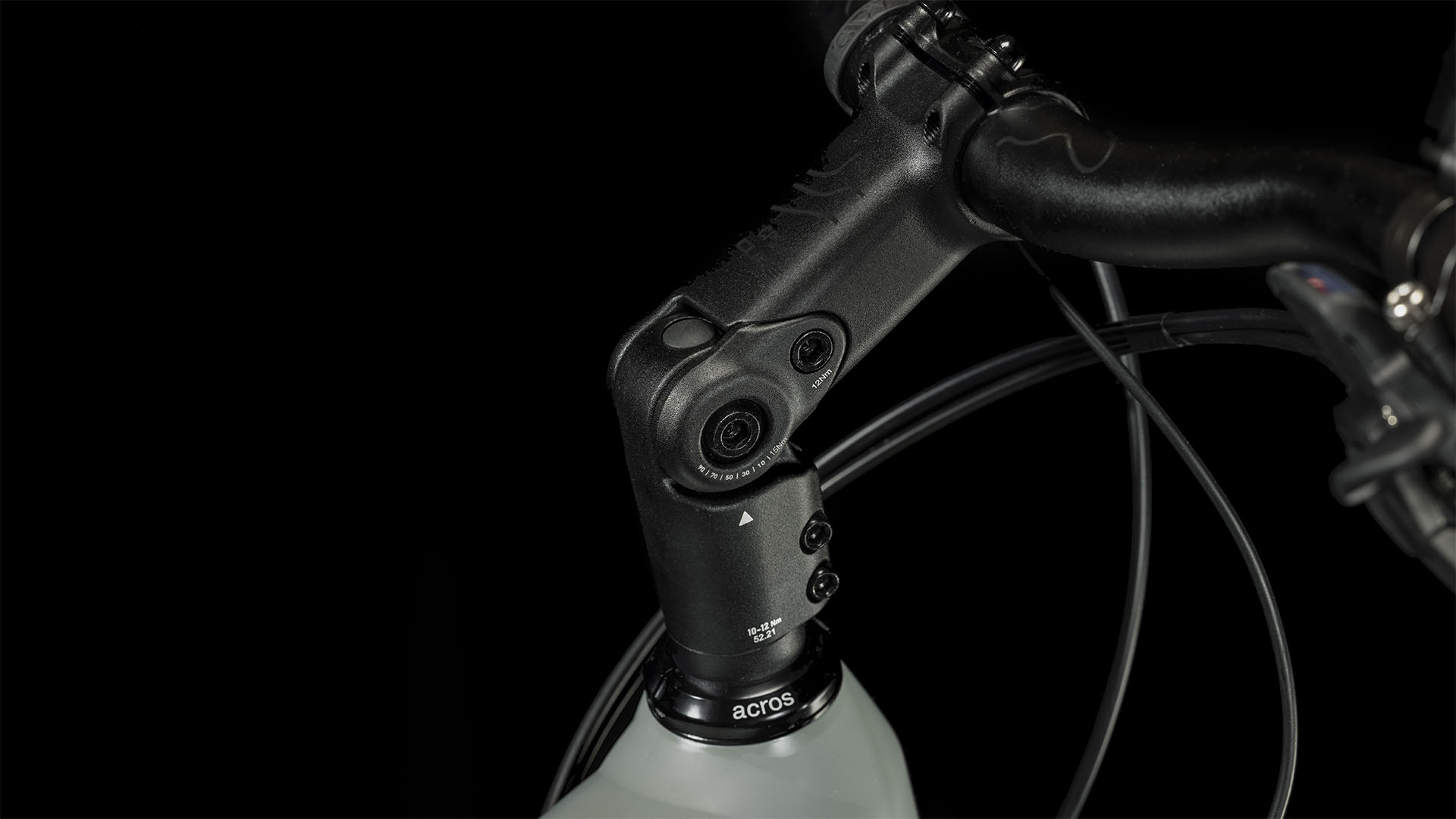 Cube Kathmandu Hybrid One 625 Swampgrey N Black