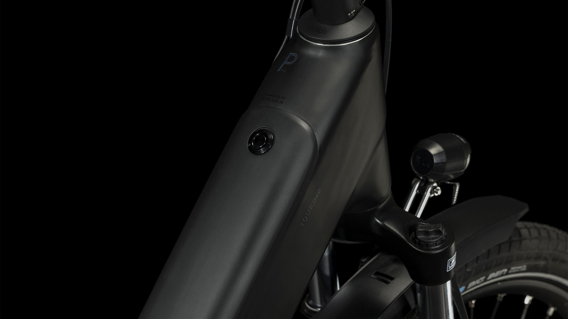 Cube Touring Hybrid Pro 625 Black N Metal