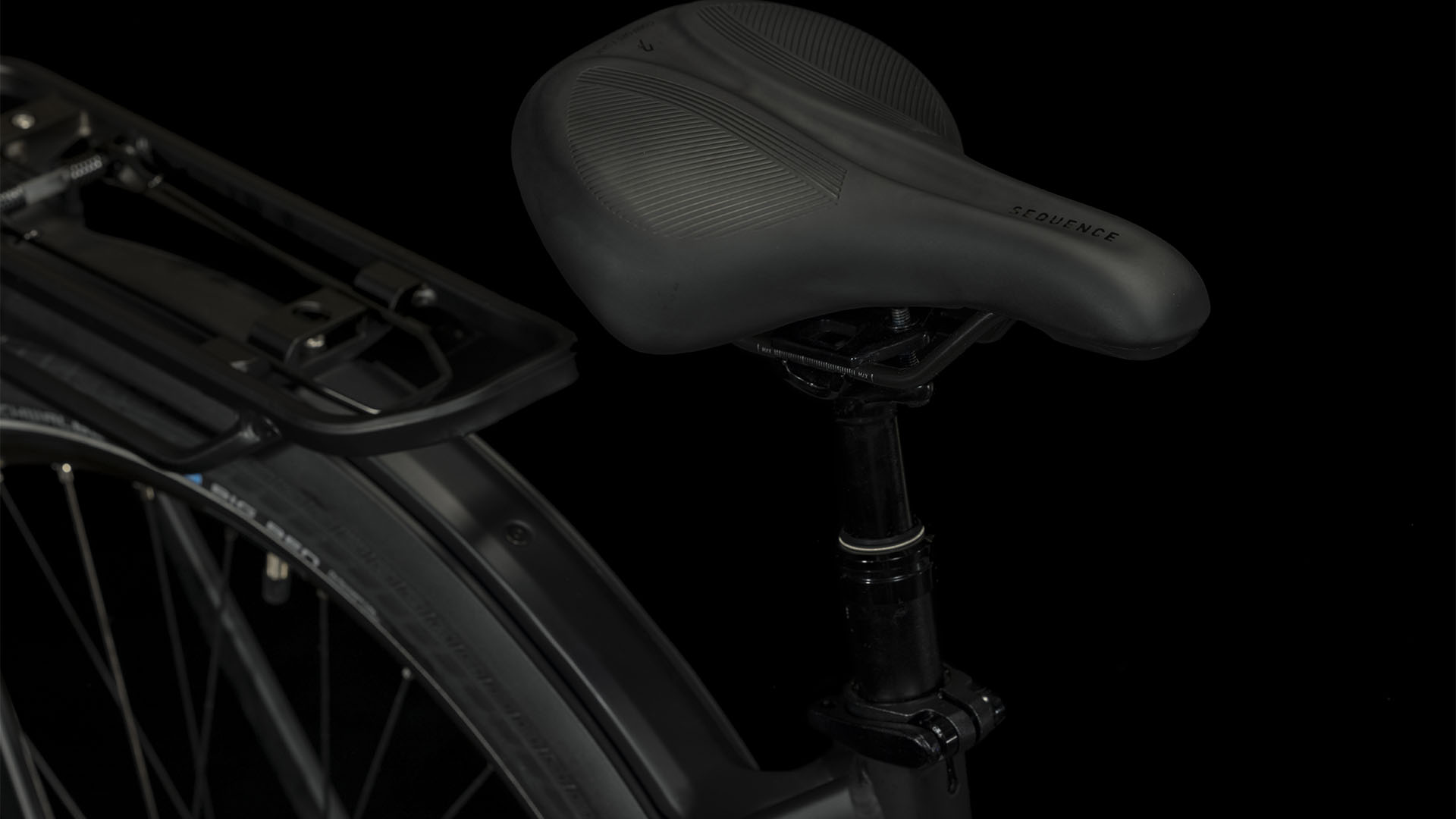 Cube Touring Hybrid Pro 625 Black N Metal