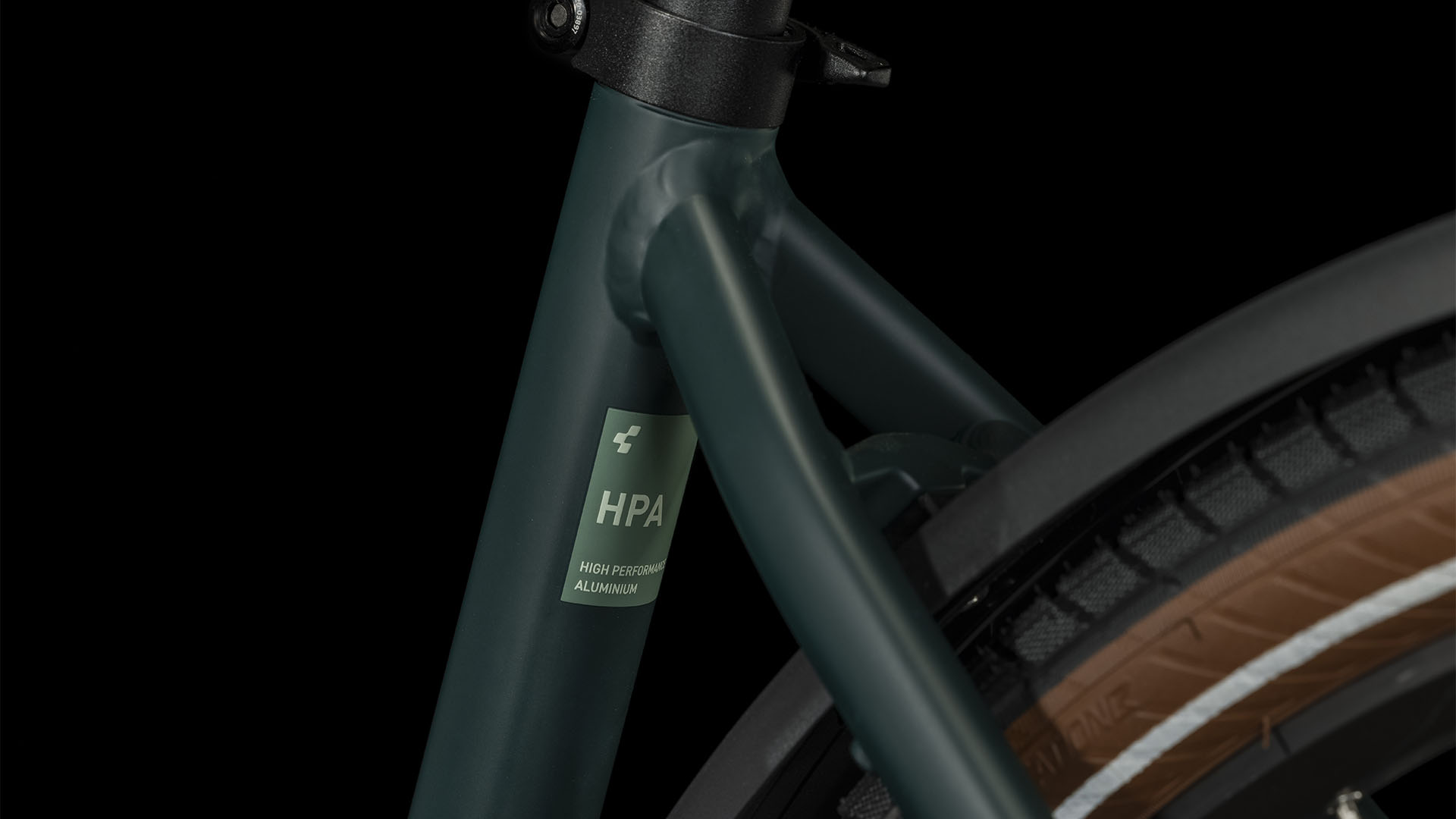 Cube Touring Hybrid One 625 Darkgreen N Green