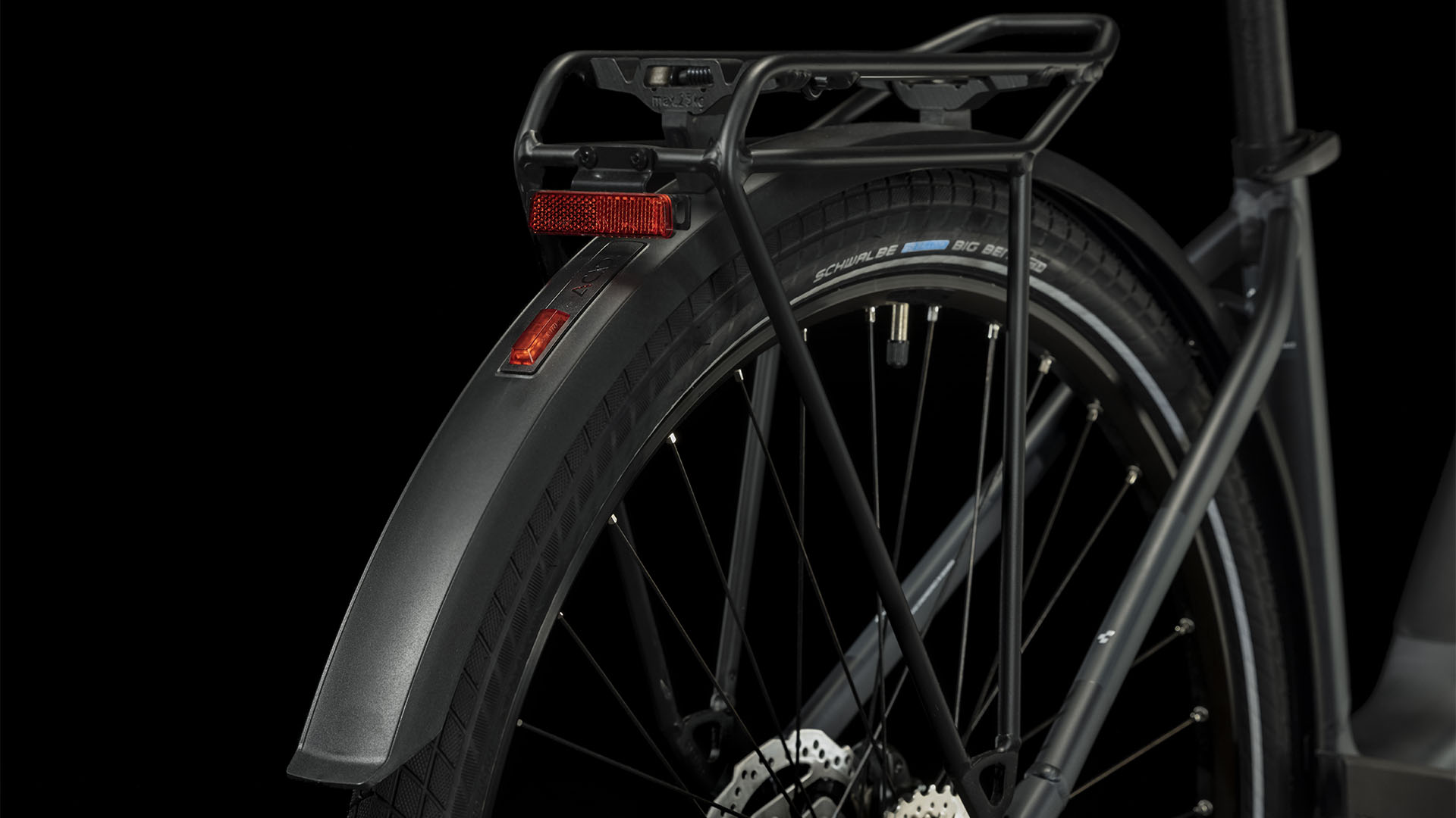 Cube Touring Hybrid One 625 Grey N White