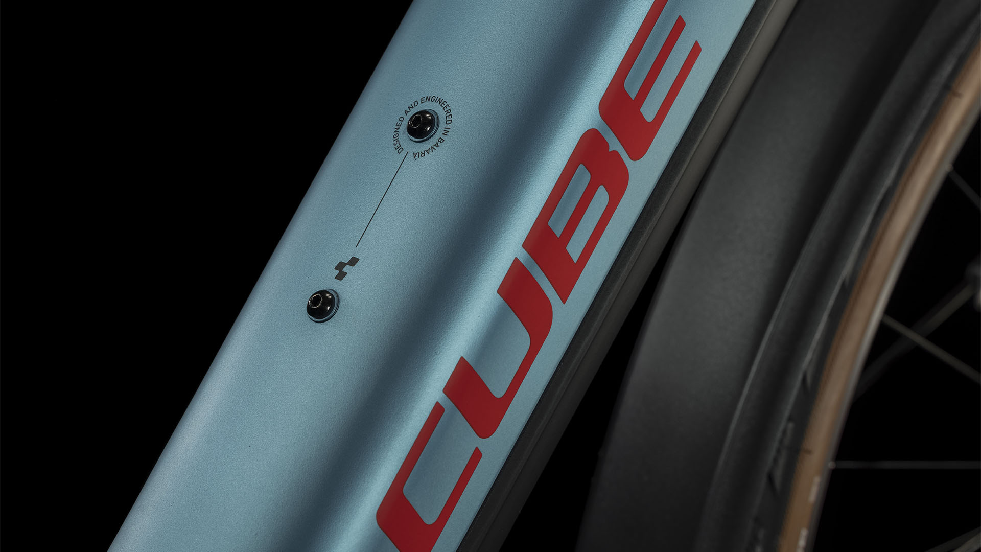 Cube Nuride Hybrid Performance 625 Allroad Metalblue N Red