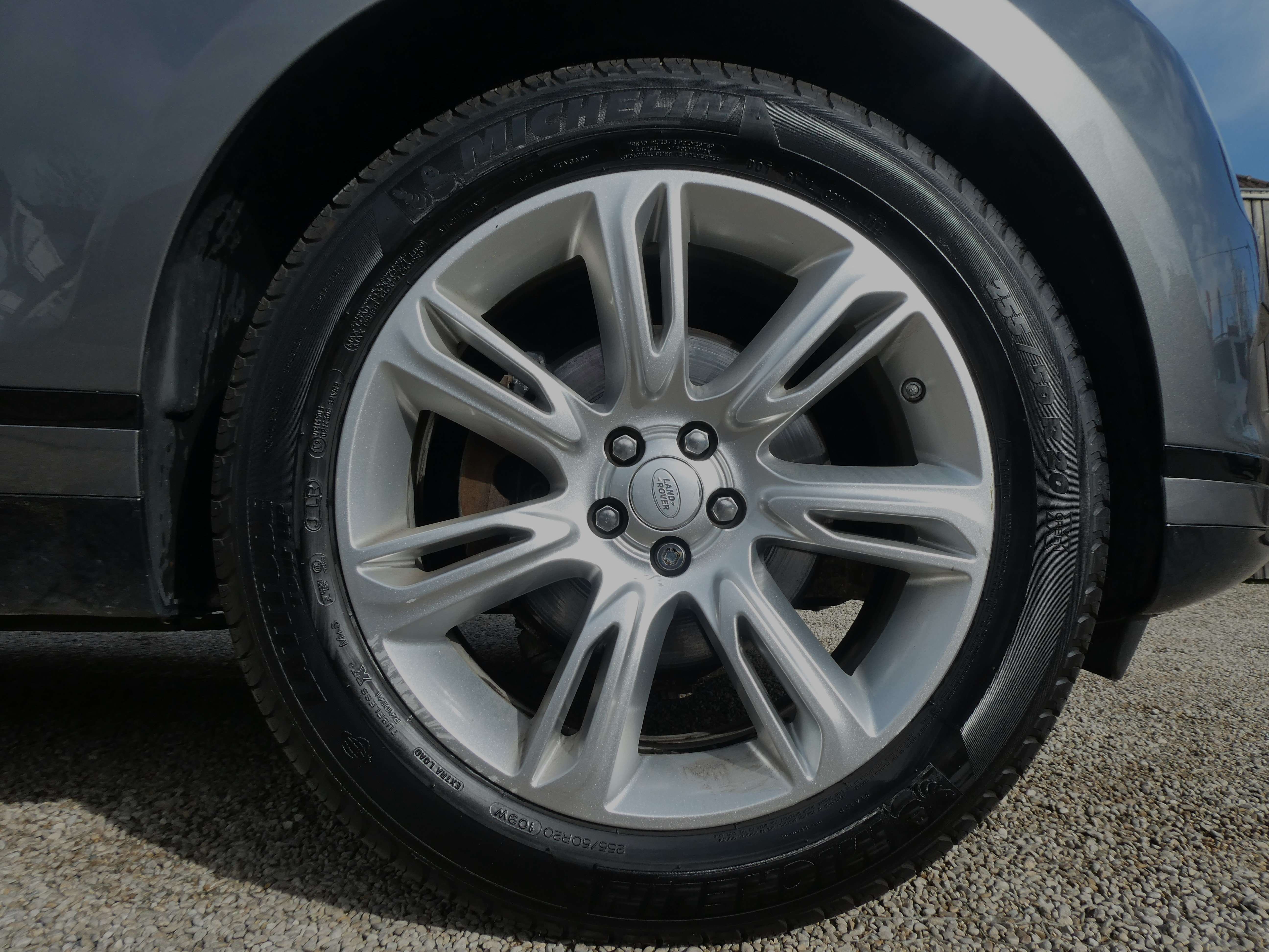 Land Rover Range Rover Velar 2.0 TD4 S PROBLEM(E) ENGINE/MOTEUR