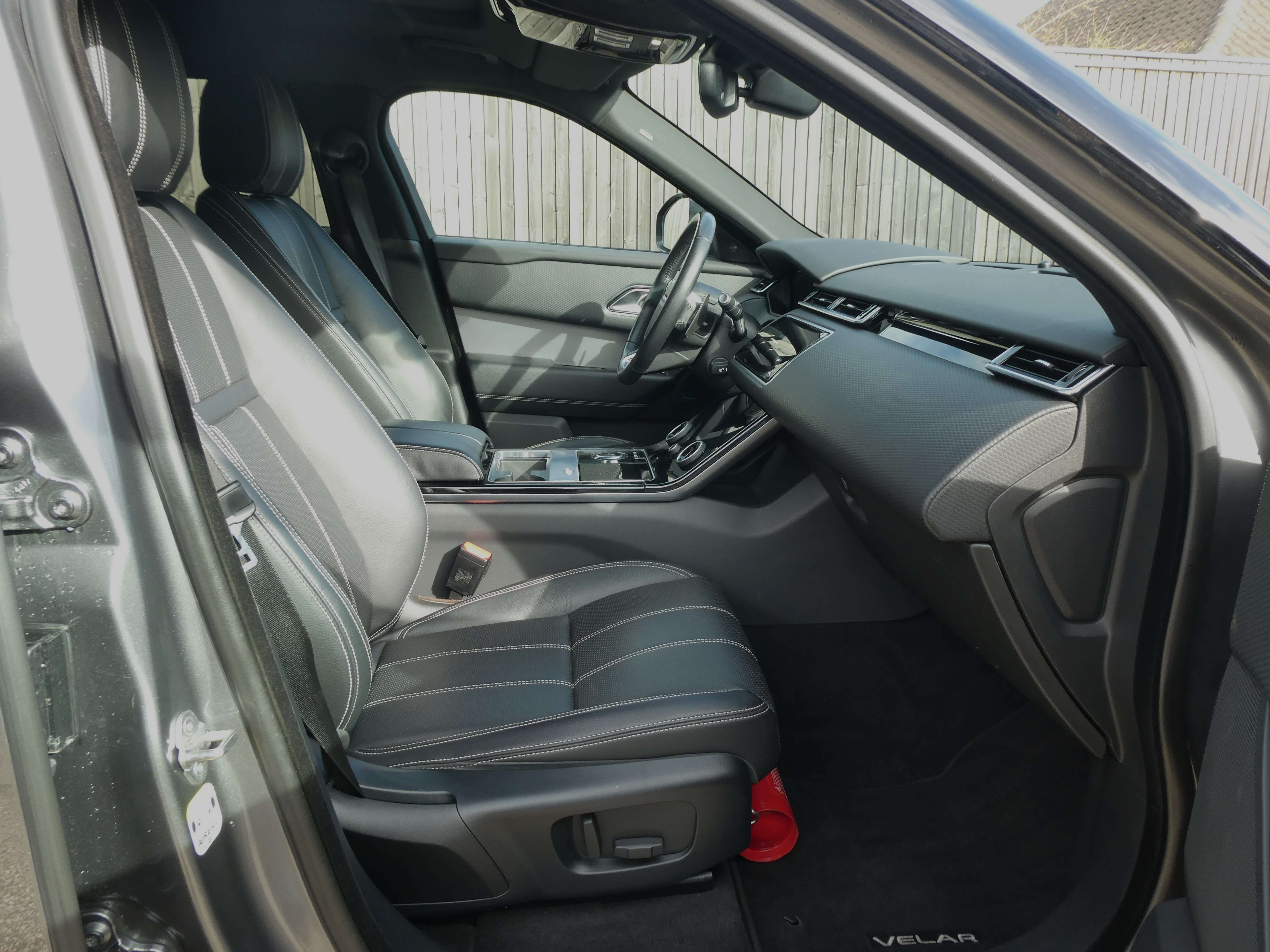 Land Rover Range Rover Velar 2.0 TD4 S PROBLEM(E) ENGINE/MOTEUR