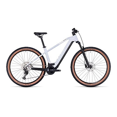 CUBE REACTION HYBRID PRO 625 BLANC/NOIR 2023