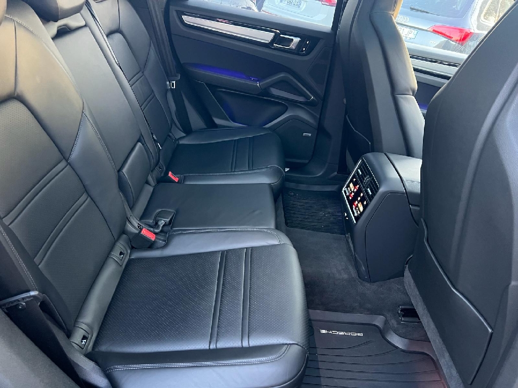 Porsche Cayenne E-Hybrid 3.0 V6 462 ch Sport Design
