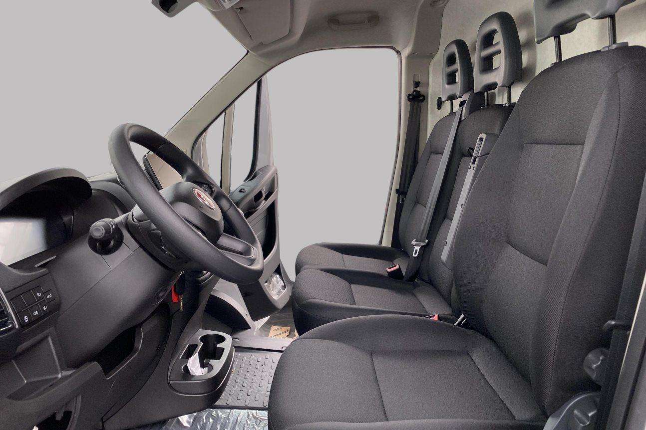 Fiat Ducato FOURGON TOLE 3T5 L2H2 140CV