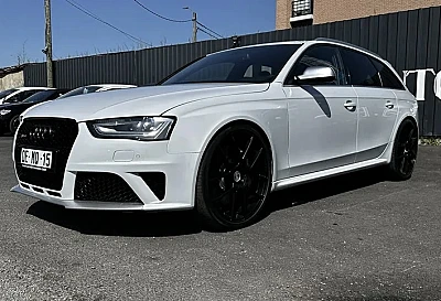Audi RS4 QUATTRO FSI 450 CV