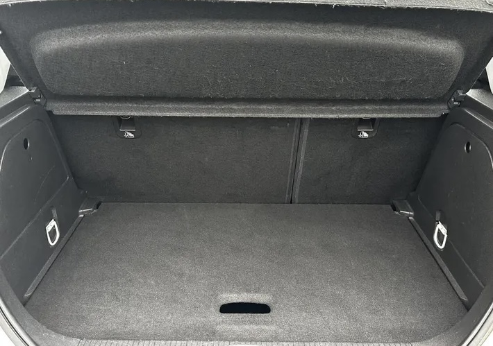Opel Corsa E 1.4 1398cm3 90cv