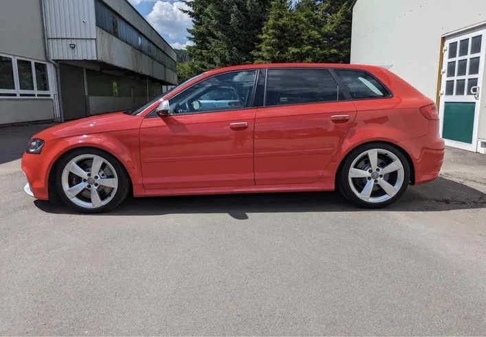 Audi RS3 8 P QUATTRO 340 CV