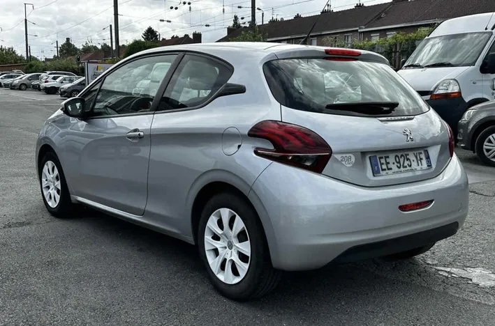 Peugeot 208 LIKE 68cv