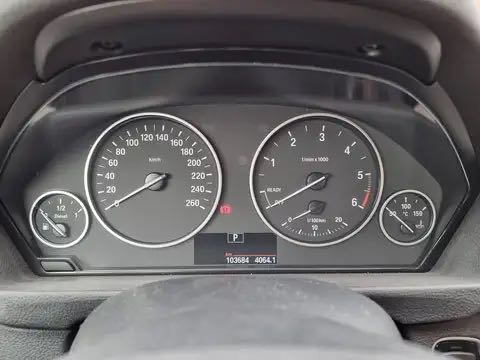 Bmw Serie 3 GT D *XENON*CAPTEURS AV/AR*NAVI*GARANTIE 12 MOIS