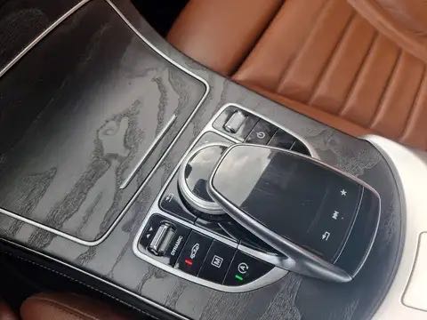 Mercedes-Benz Glc 350 d 4-Matic *BURMESTER*CAPTEURS*CUIR*NAVI