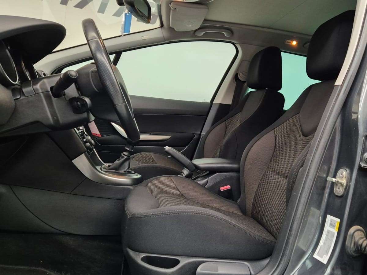 Peugeot 308 1.6 e-HDi CT OK DEMANDE D'IMMATRICULATION