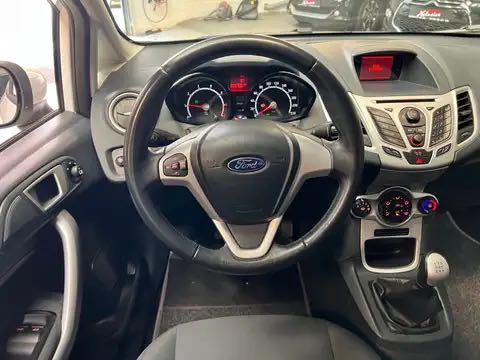 Ford Fiesta 1.25i *CLIM*DISTRIBUTION NEUVE*JA*GARANTIE 1 ANS*