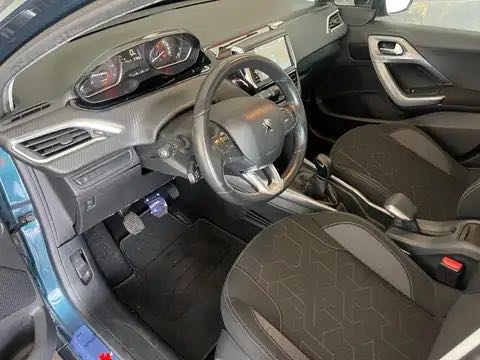 Peugeot 2008 1.6 BlueHDi */* CLIM + JANTES + RADARS + A VOIR*/*